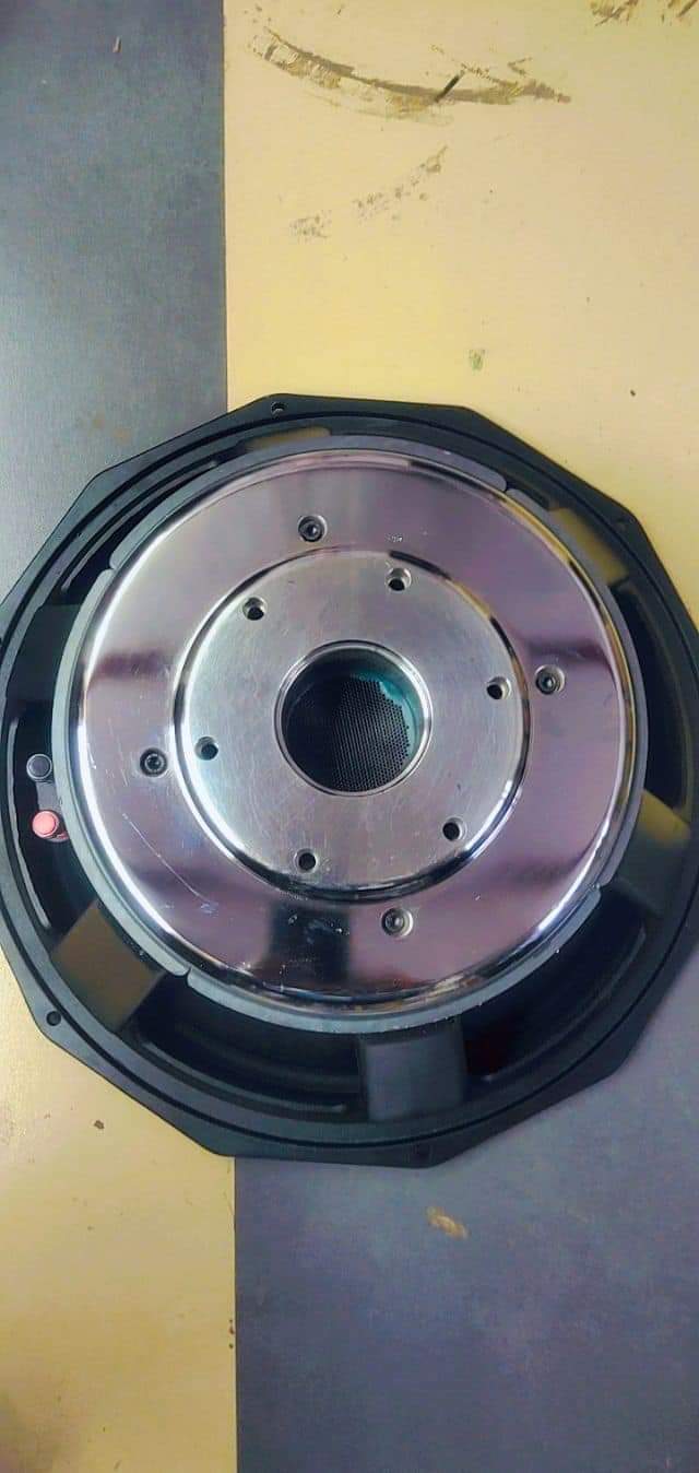 18 Inch 1500 Watt Sub Bass Speaker